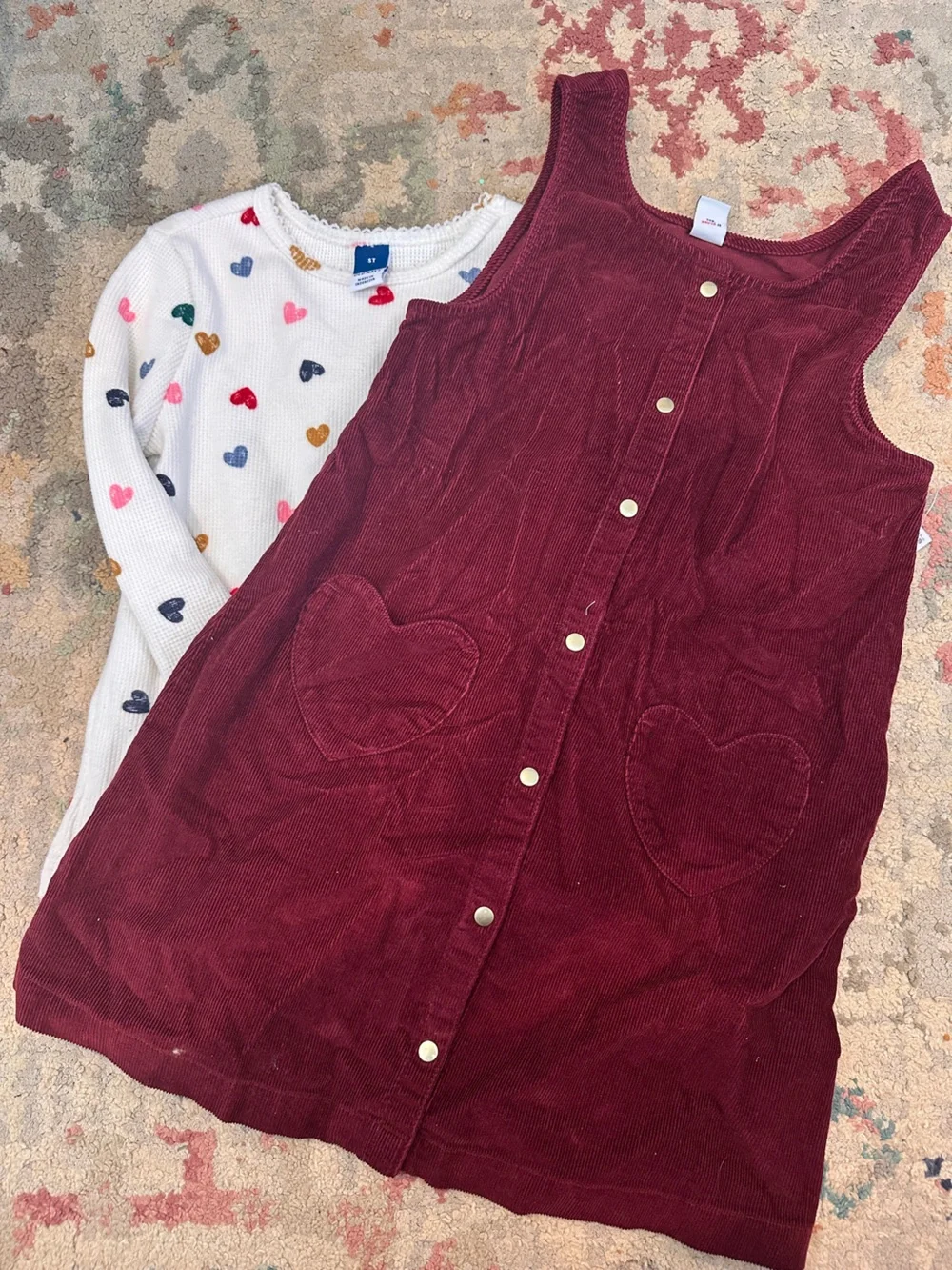 Old Navy cute white